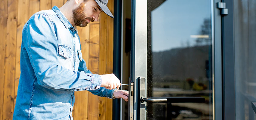 Frameless Glass Storefront Door Locks Replacement in Hoboken, NJ