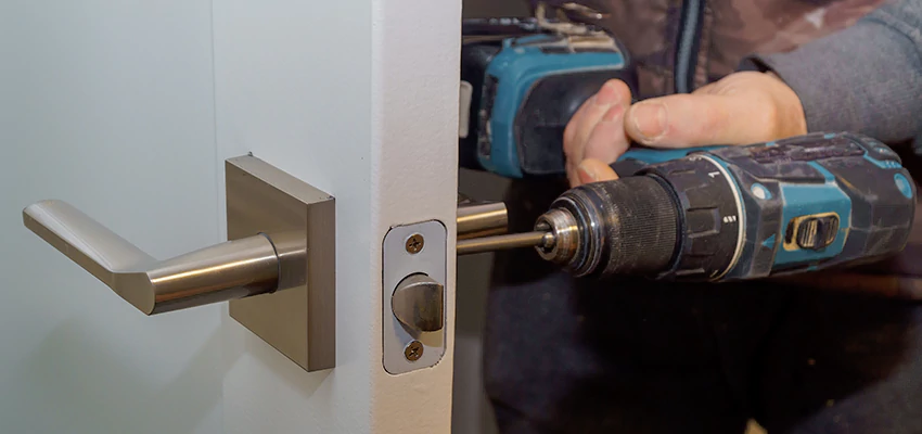 Broken Door Handle Lock Repair in Hoboken, New Jersey