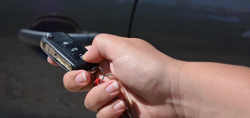 Car Door Unlocking Locksmith in Hoboken, New Jersey